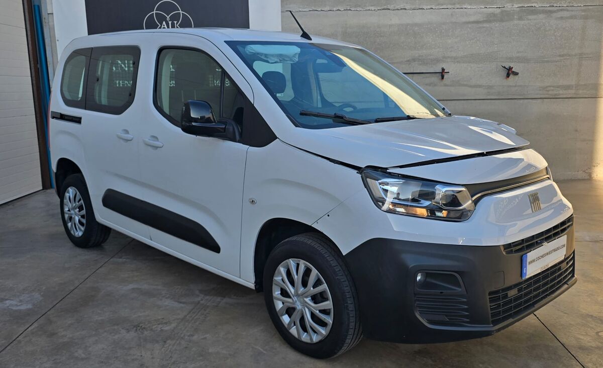 Fiat Doblò Combi 1.5 BlueHDi 100 CV 6v 2023