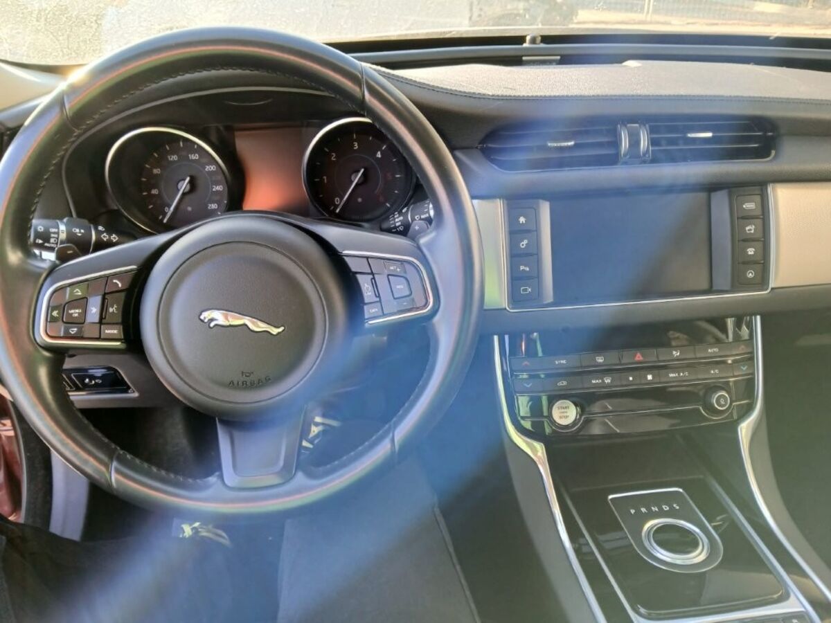 Miniatura Jaguar XF 2016 2.0 DIESEL 180 CV 2