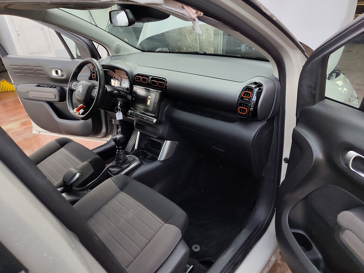 Miniatura Citroen C3 AirCross 2020 110CV 7