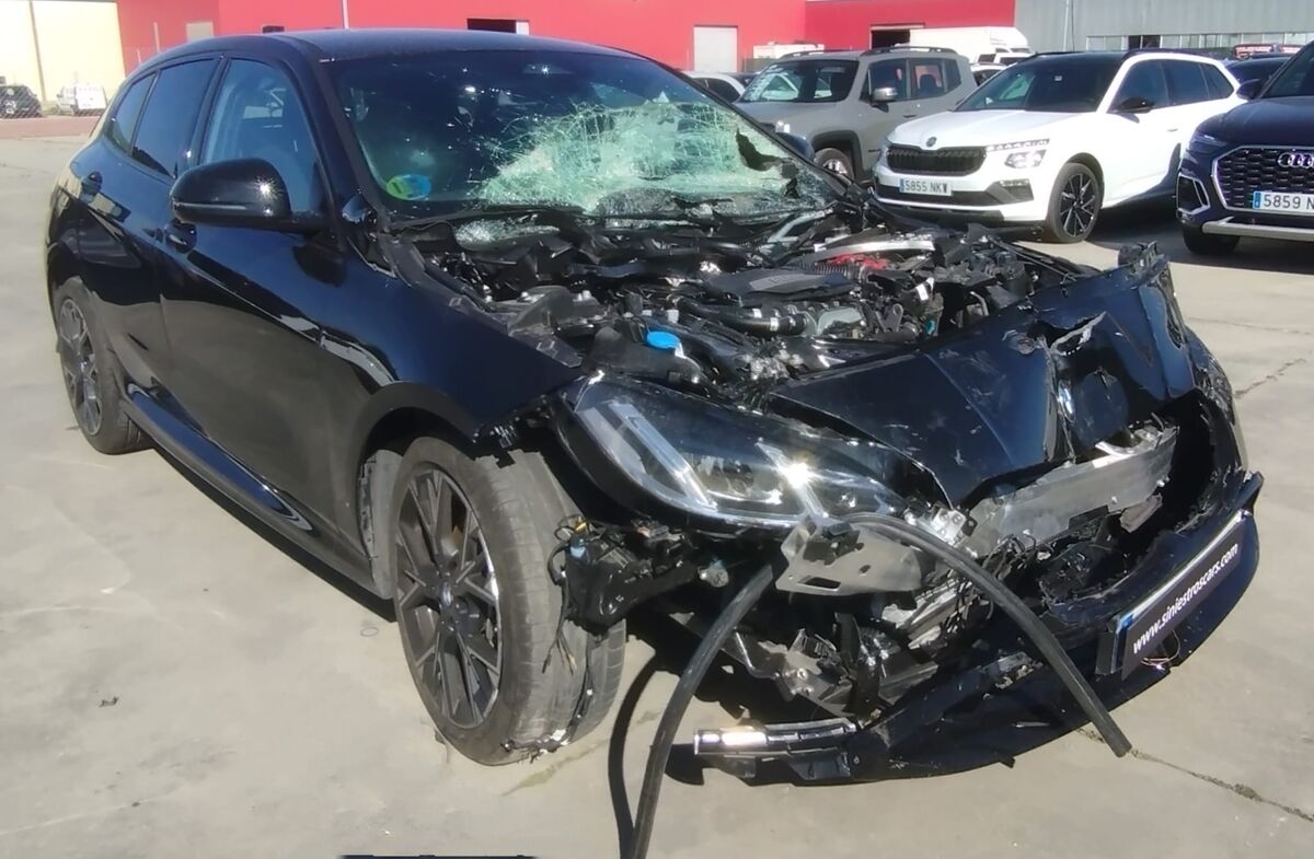 BMW 120d 2.0cc 163cv HIBRIDO DIESEL AUTOMATICO AÑO 2025