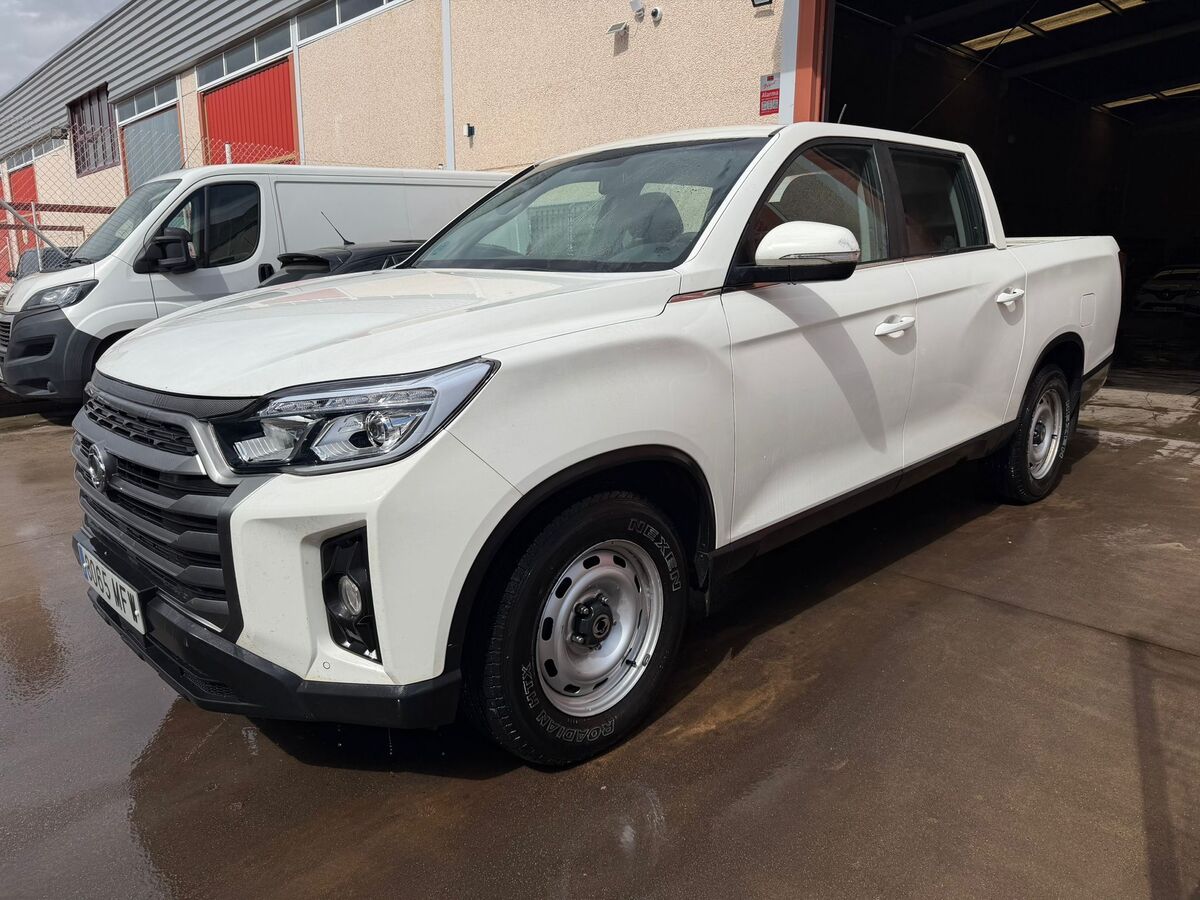 Grand Musso Pick Up Año 7/2023 *** 19.990 € ***