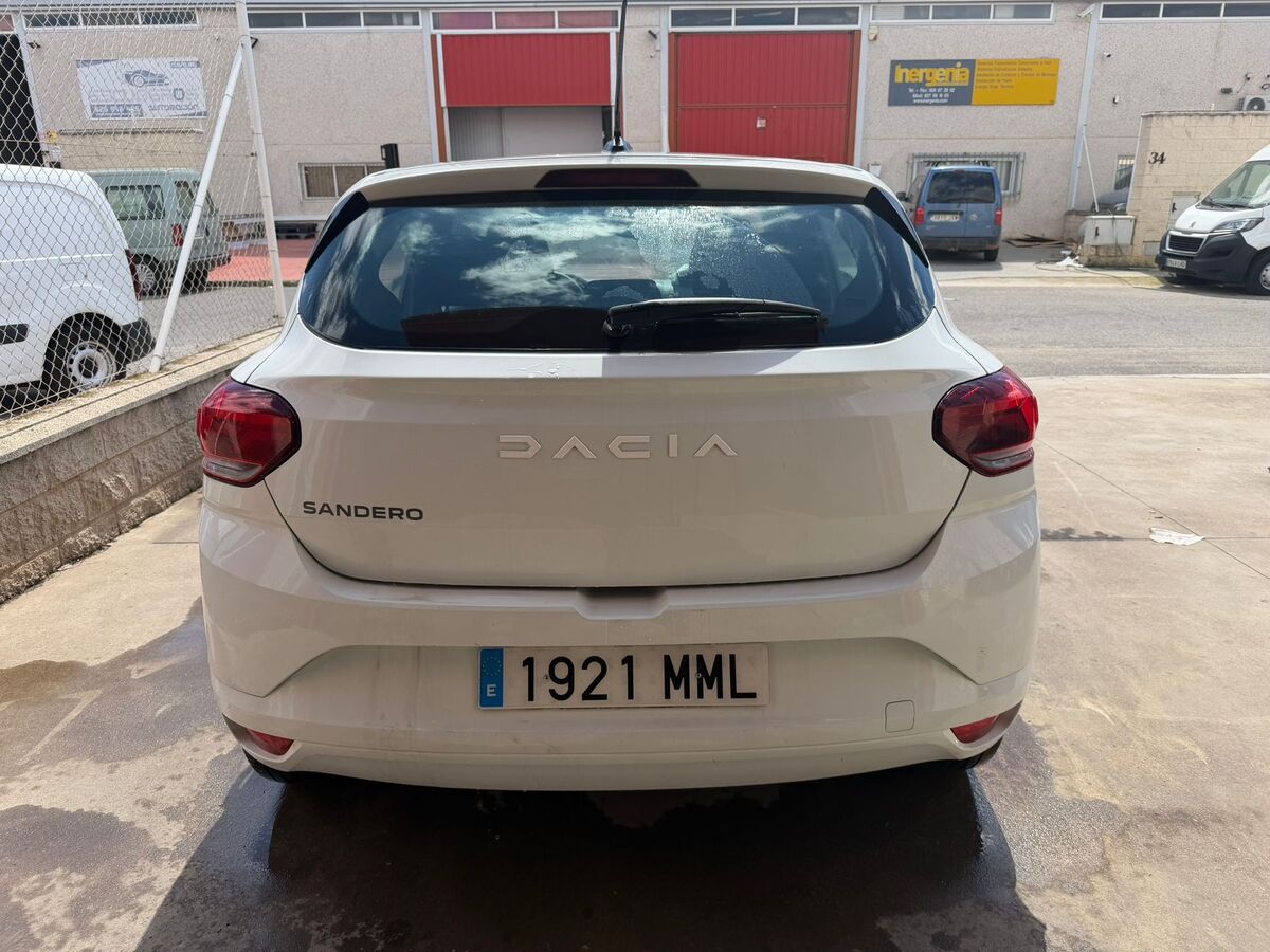 Miniatura Dacia Sandero 2024 Gasolina + Glp Año 12/2023 *** 4.990 € *** 4