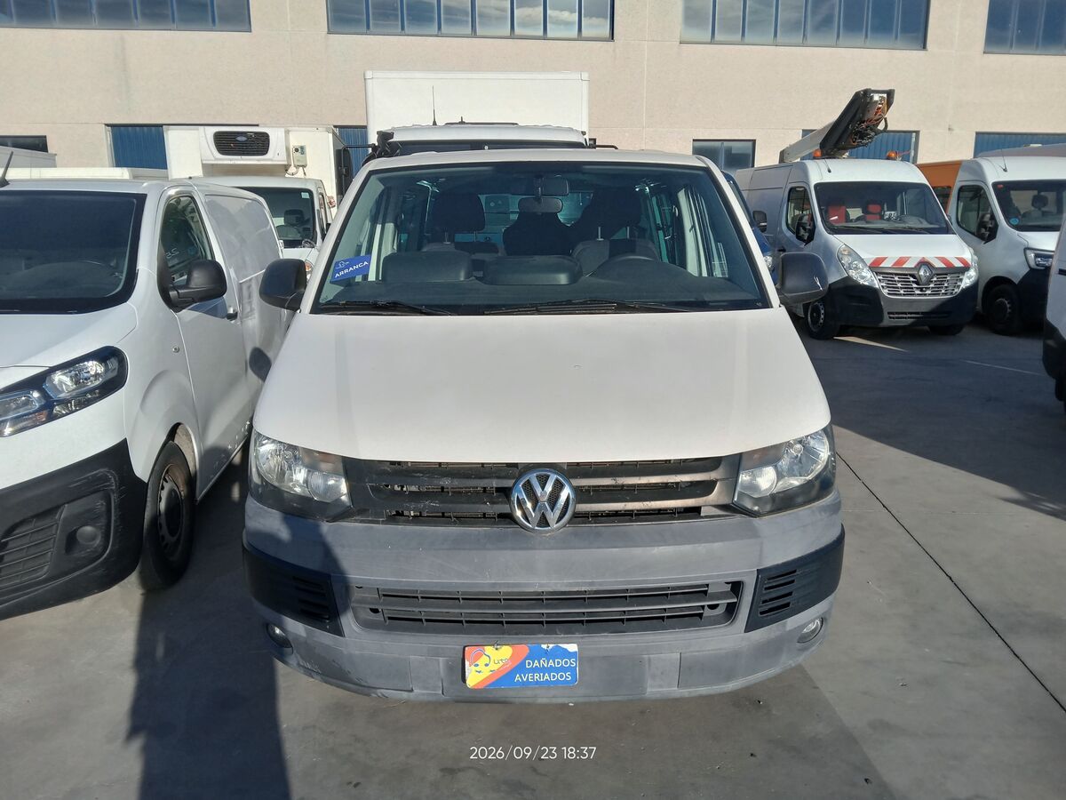 TRANSPORTER COMBI 9 PLAZAS 2.0TDI 180CV