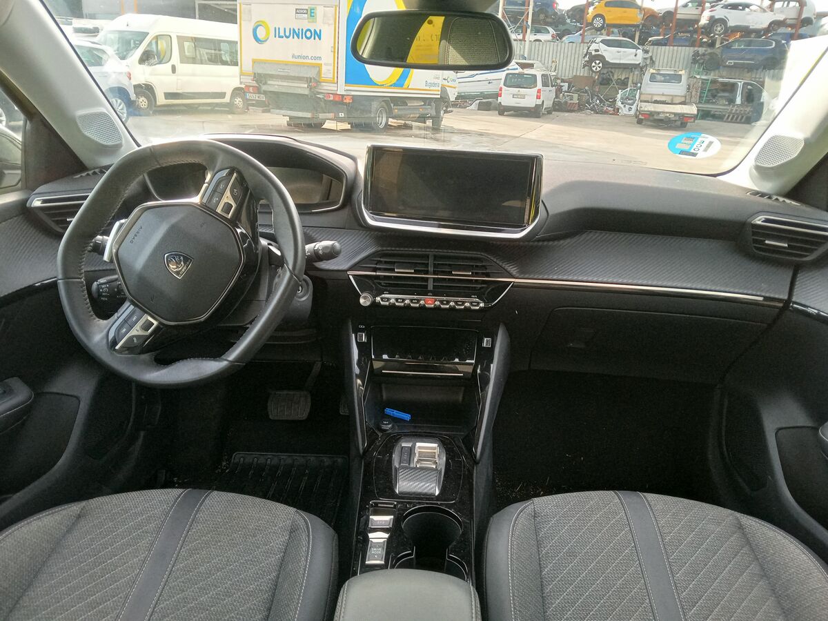 Miniatura Peugeot 208 2025 HYBRID 100CV EDCS 11