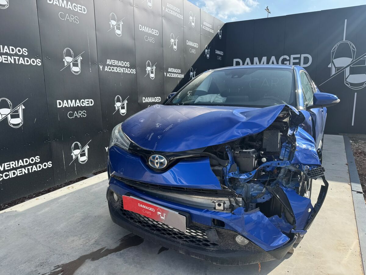 Toyota C-HR Híbrido 2018 - Golpe frontal Izquierdo