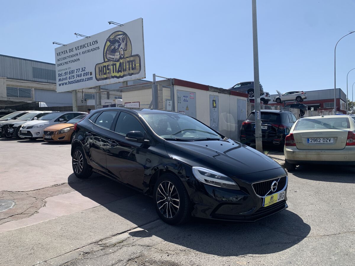 VOLVO V-40 2.0 D 150CV