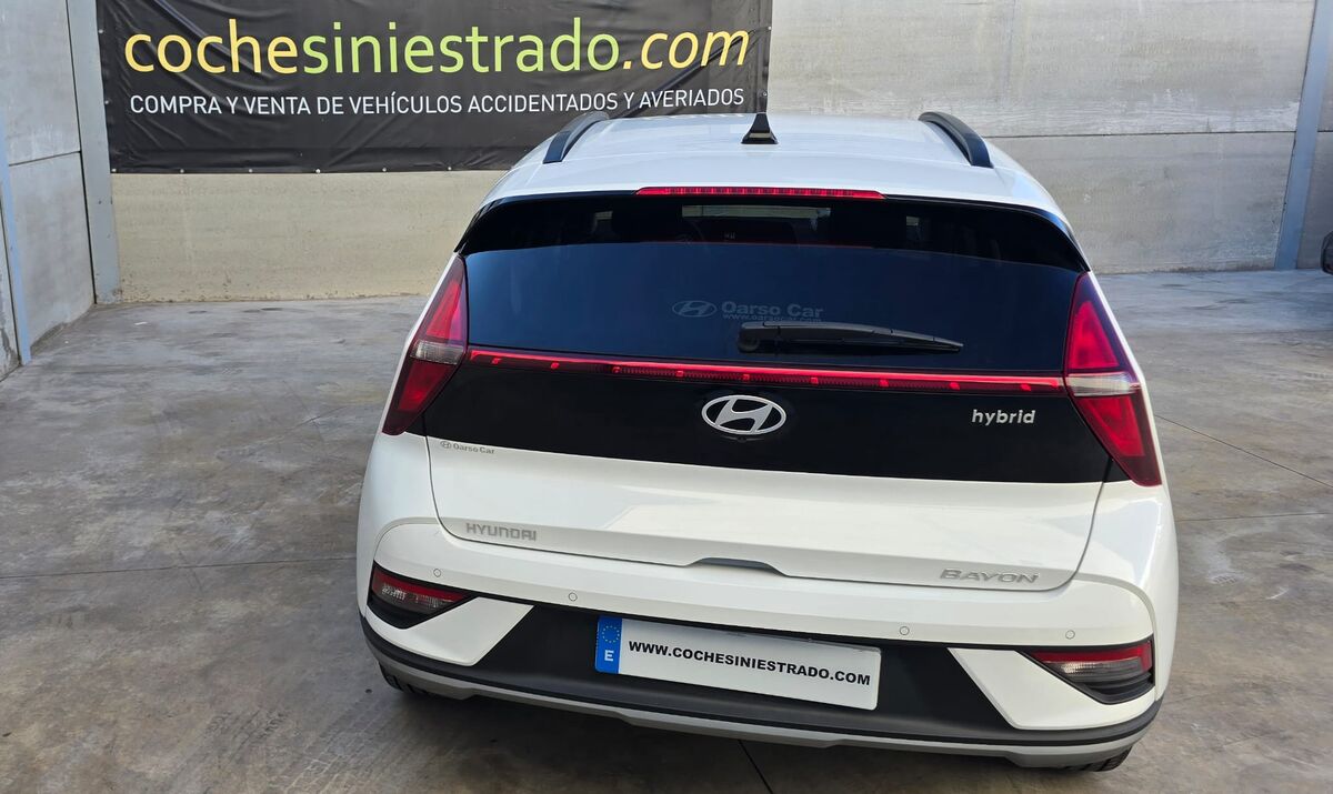 Miniatura Hyundai Bayon 2025 Hyundai Bayon Mild-Hybrid 100cv 6v ECO 2025 10