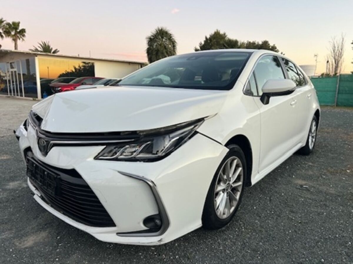 Miniatura Toyota Corolla 2023 Torrevieja (alicante) 1