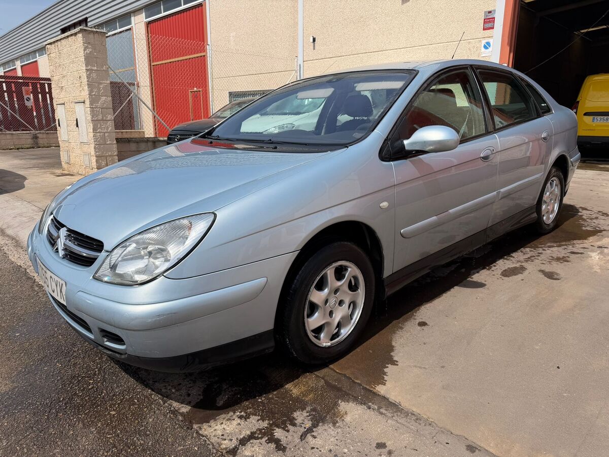 2.0 Hdi Año 2004 *** 690 € ***