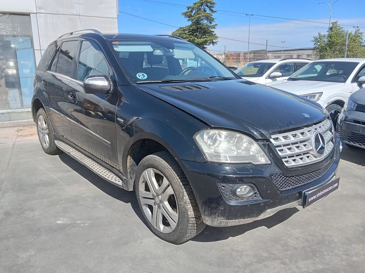 MERCEDES ML 300 CDI 4 MATIC 3.0cc 204cv DIESEL AUTOMATICO