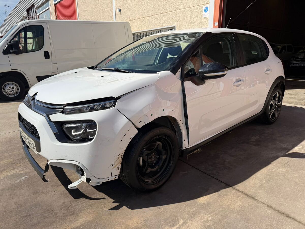 1.5 BlueHdi Año 9/2024 *** 5.990 € ***