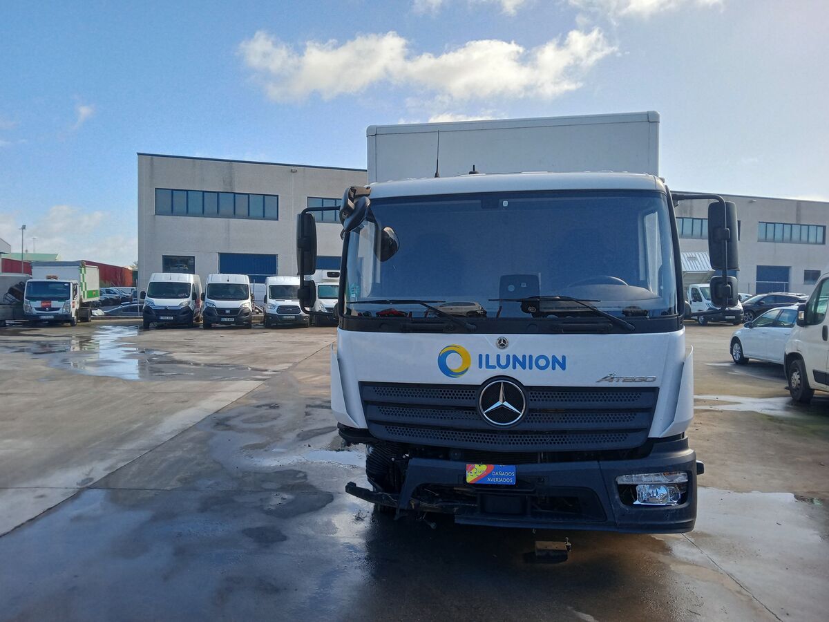 ATEGO 818 CON TRAMPILLA