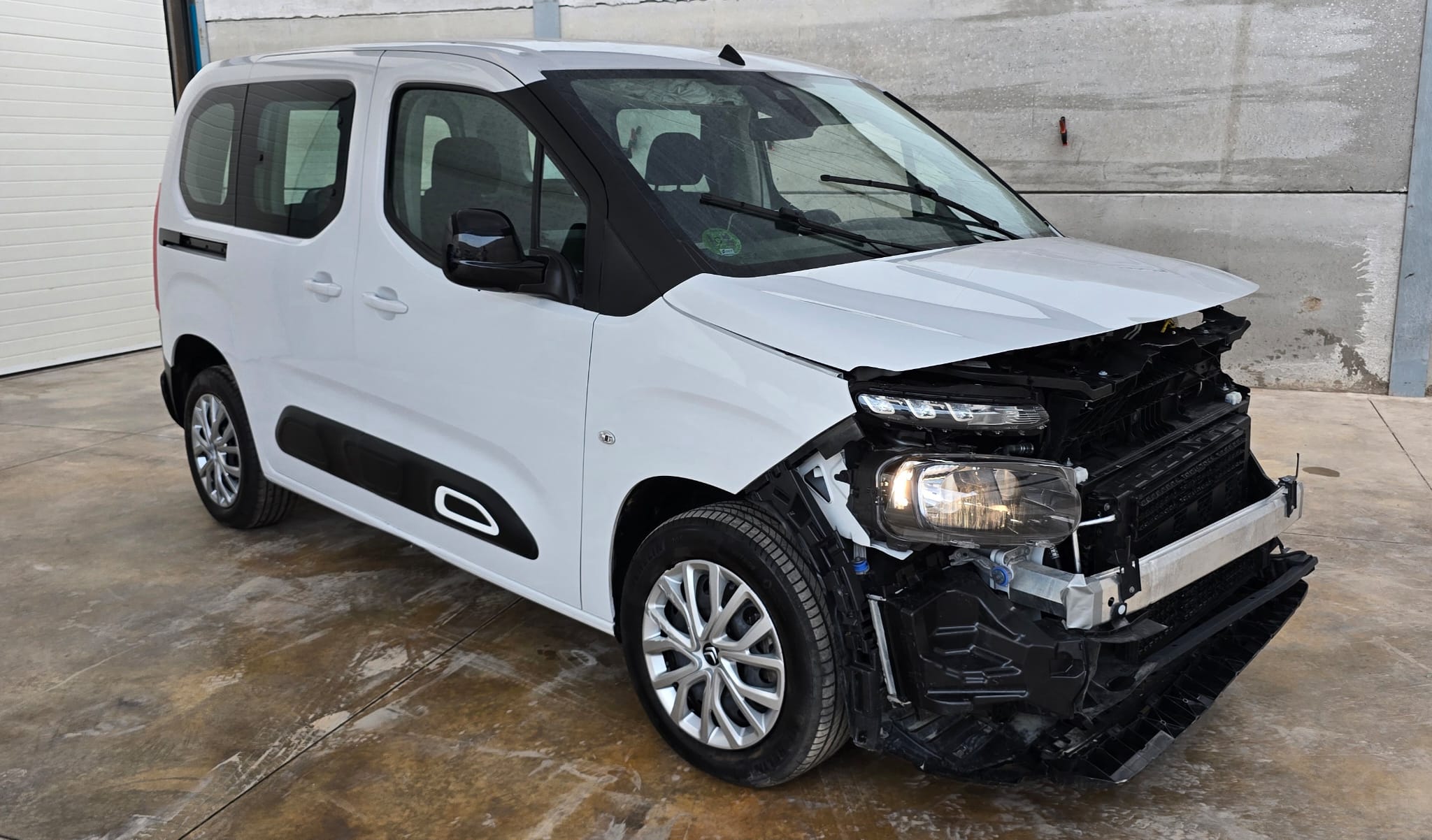 Citroen Berlingo Combi Feel M 1.5 HDI 100cv 6v 2023