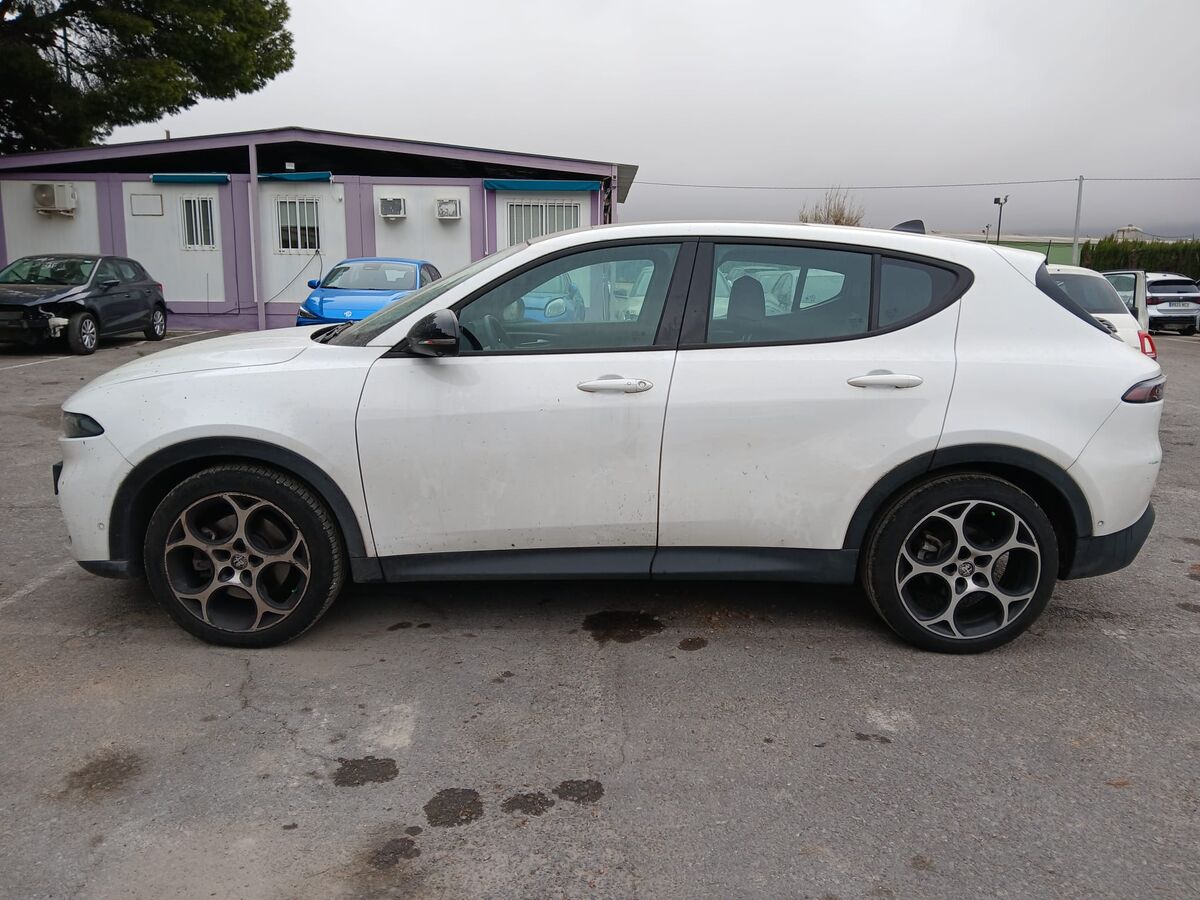 Miniatura Alfa Romeo Tonale 2024 1.6D SPRINT 130 CV AUTO 1