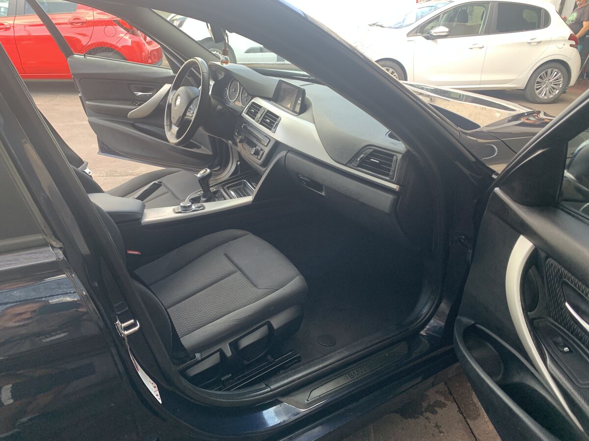 Miniatura BMW 3 Series 2013 BMW 320 2.0 D 184CV 13