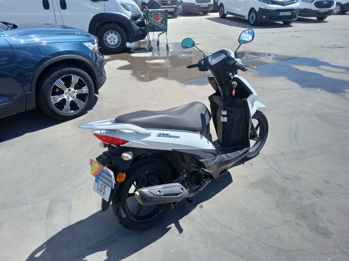 Miniatura Suzuki APV 2020 ADRESS 110 1