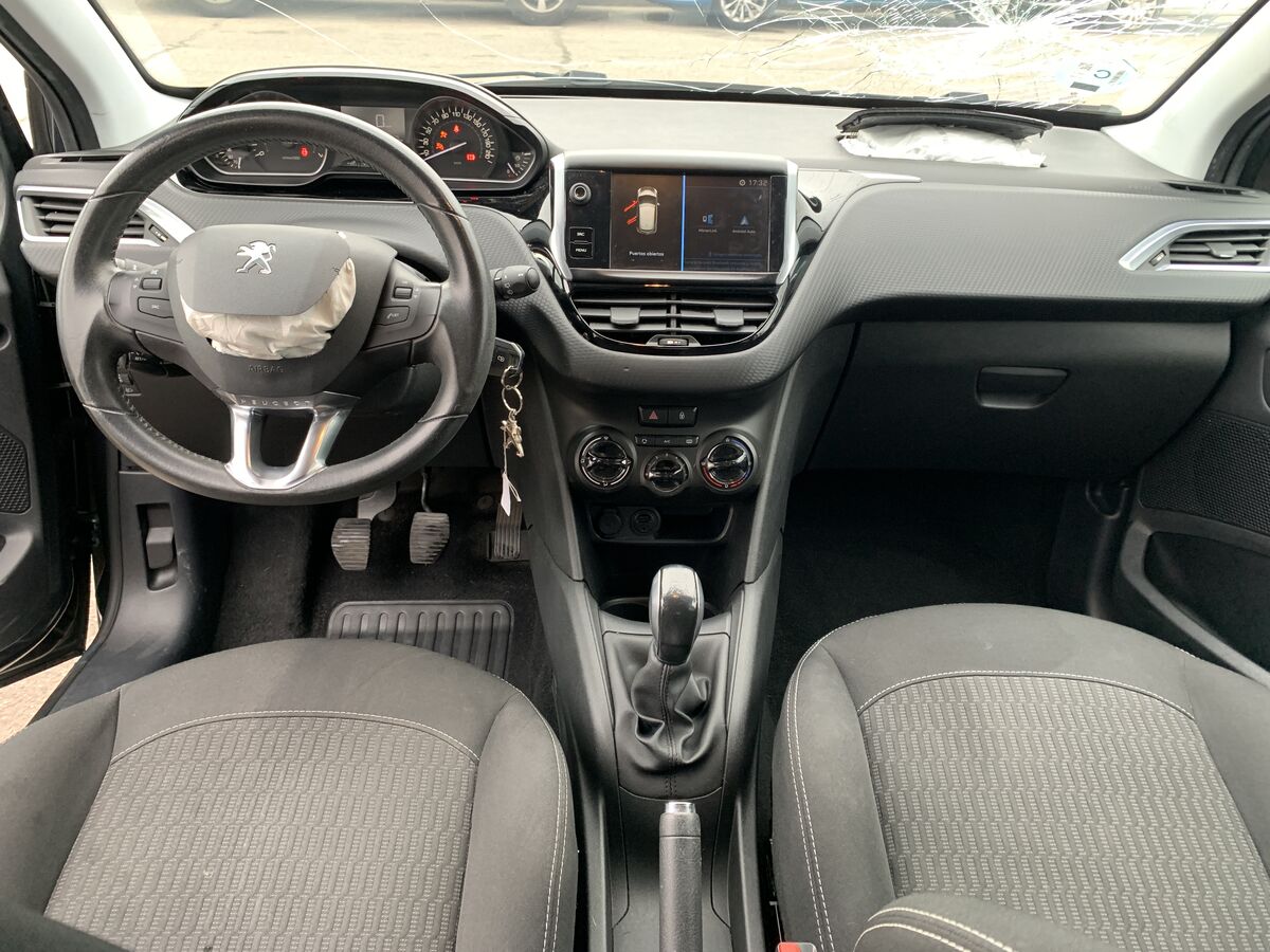 Miniatura Peugeot 208 2017 PEUGEOT 208 1.2 INY 82CV 11