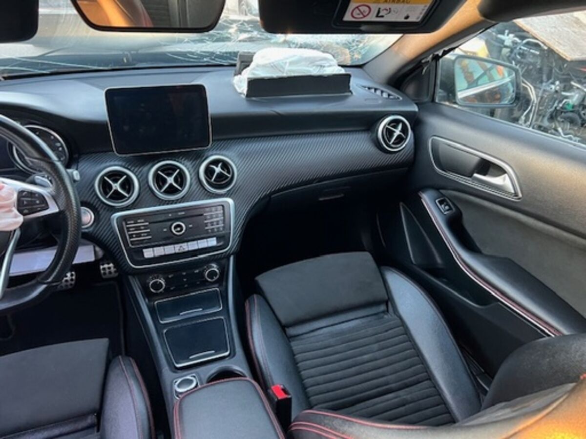 Miniatura Mercedes-Benz A-klasse 2018 Torrevieja (alicante) 35