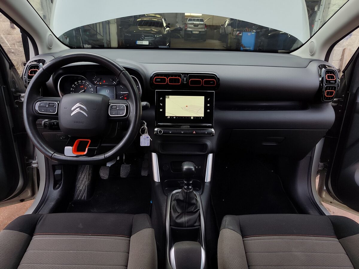 Miniatura Citroen C3 AirCross 2020 110CV 10