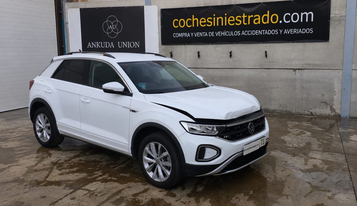 Volkswagen T-Roc R-Line 1.0 TSI 110cv 6v 2021
