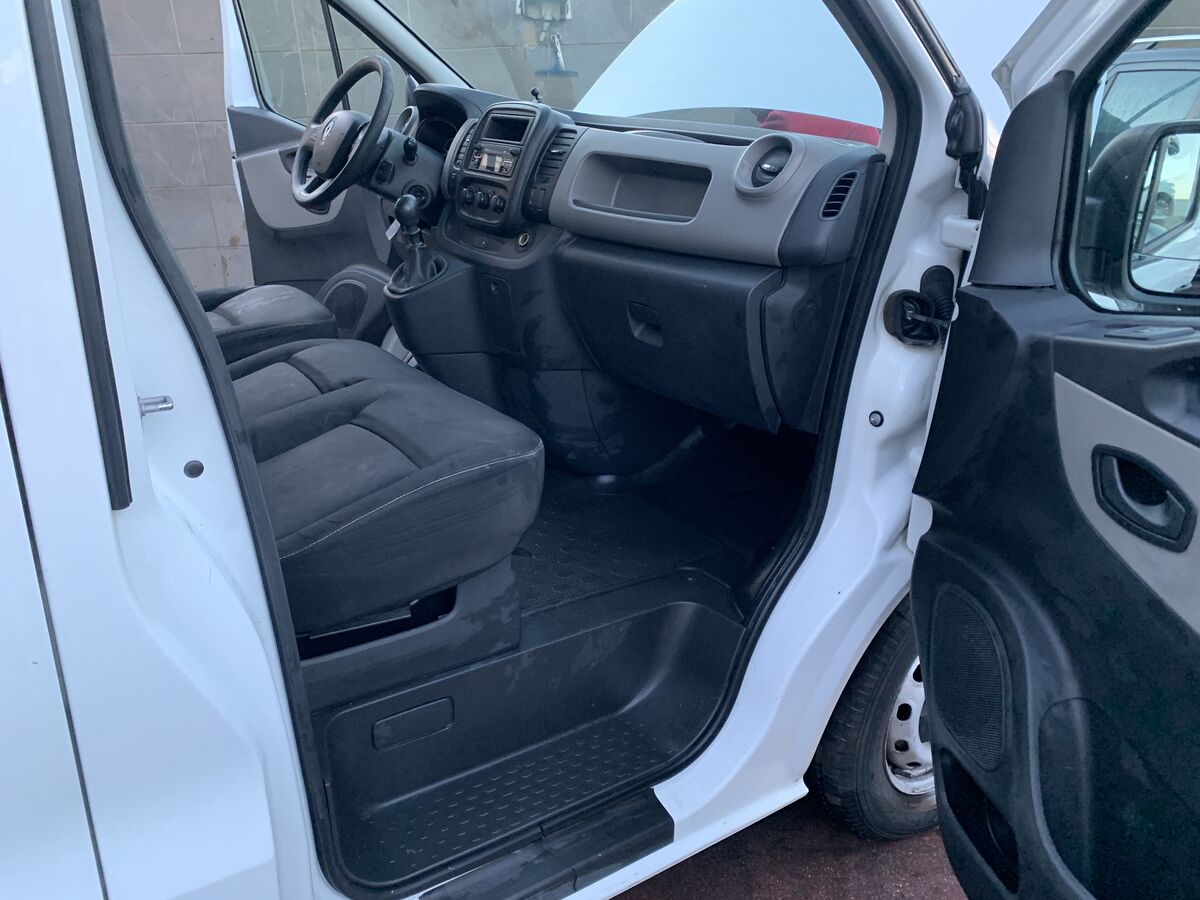 Miniatura Renault Trafic 2017 RENAULT TRAFIC 1.6 DCI 121CV 12