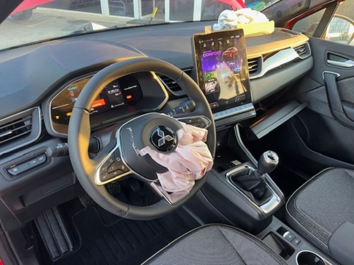 Miniatura Mitsubishi Grandis 2025 Torrevieja (alicante) 33