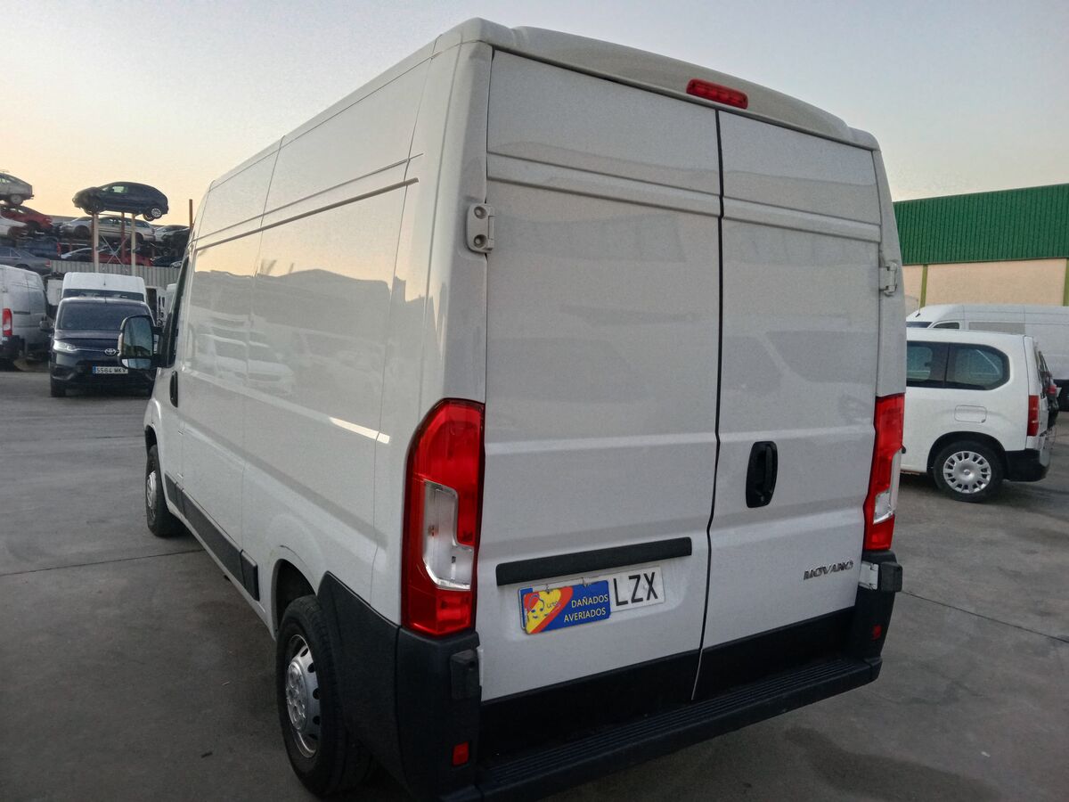 Miniatura Opel P4 2021 MOVANO L2H2 120CV 14