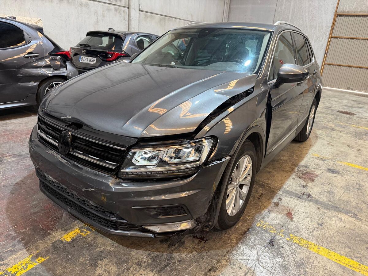 VW TIGUAN 2.0 TDI AUTOMATICO / 2016