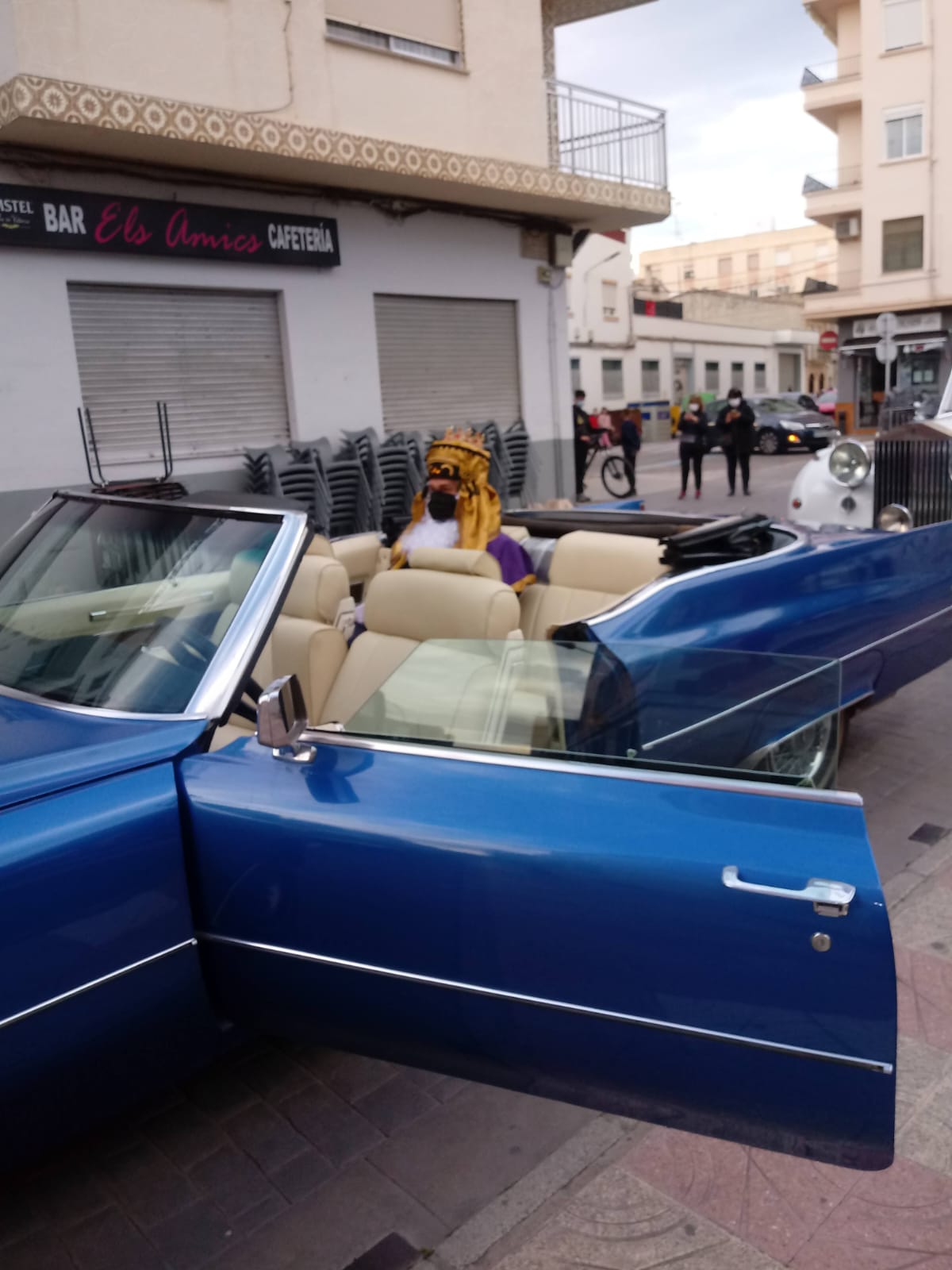 CADILLAC DESCAPOTABLE ACEPTO CAMBIOS