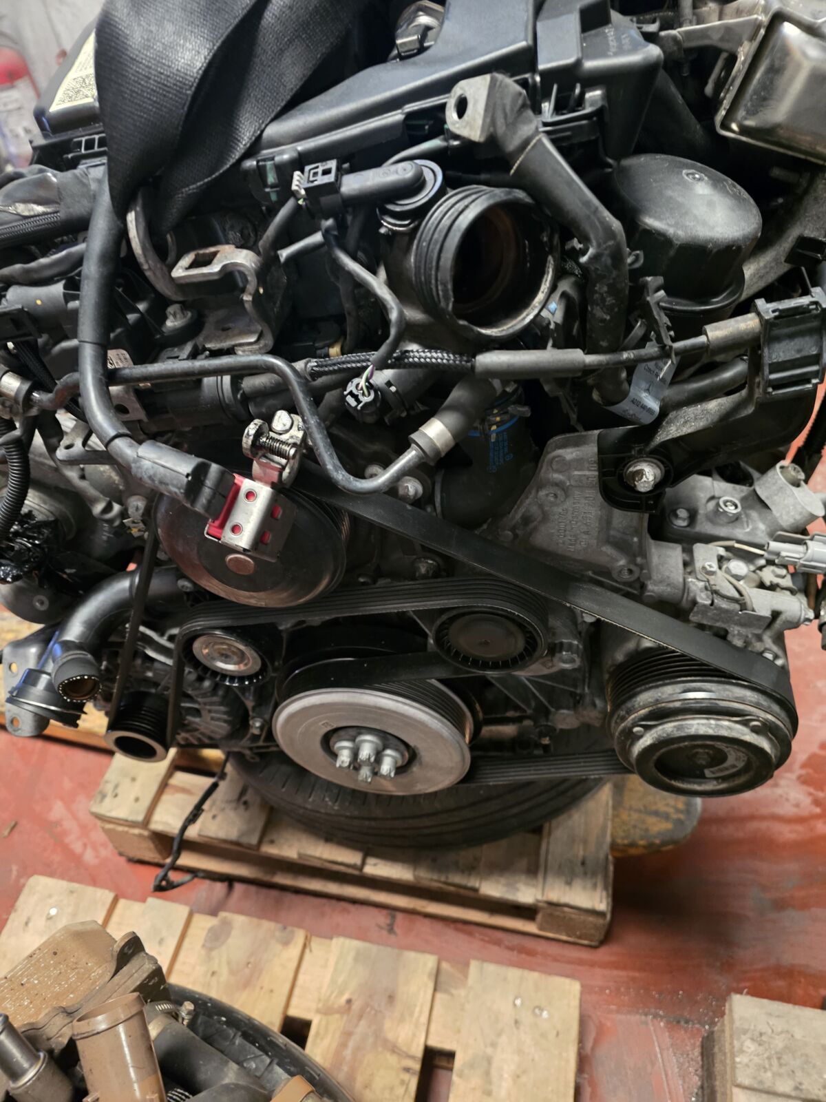🚗 MOTOR MERCEDES 2.1 CDI OM651 – 142000 KM – GARANTÍA