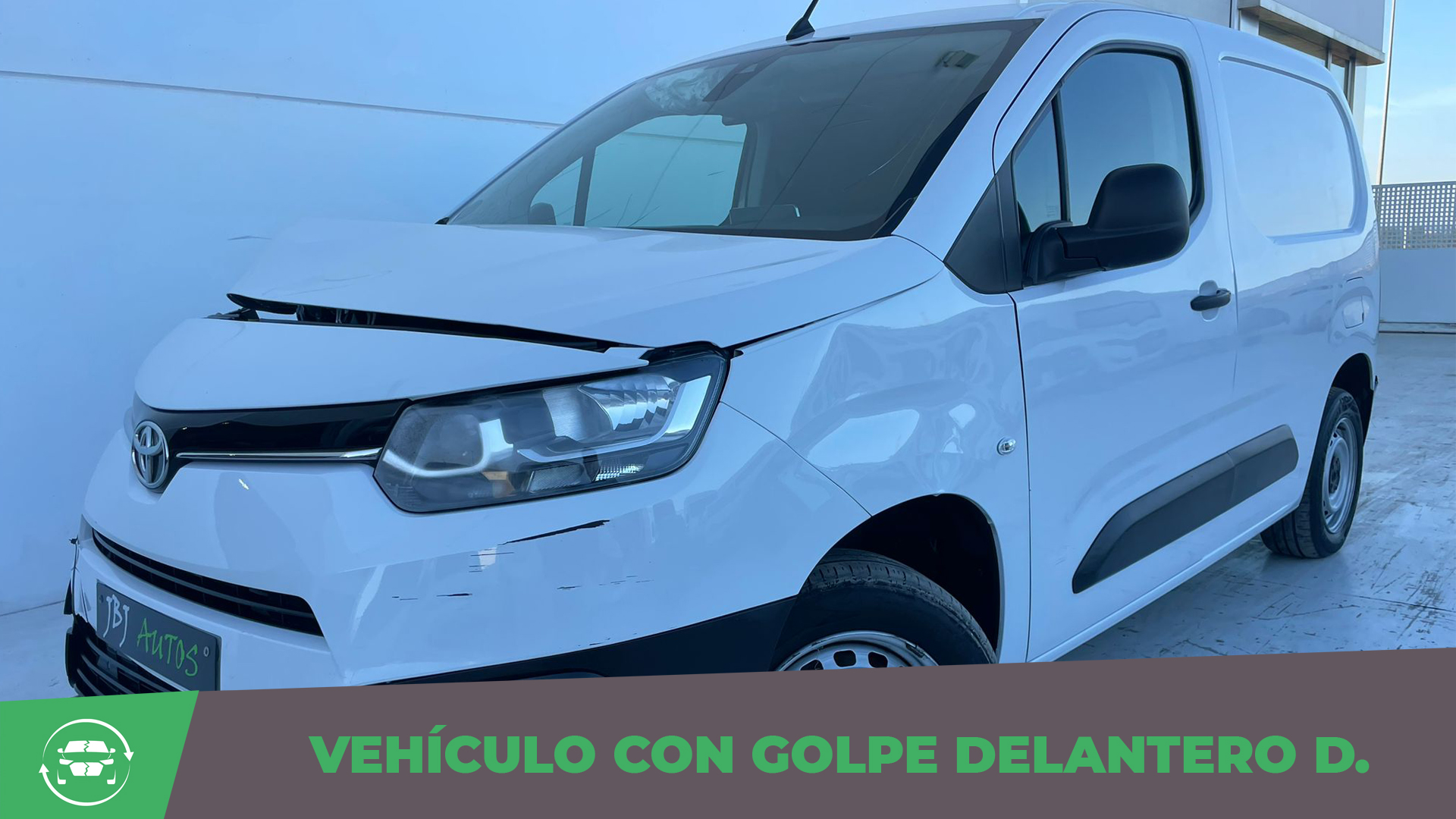 4P. F. VAN 1.5D 100 cv. -Accidentado- 9.500€