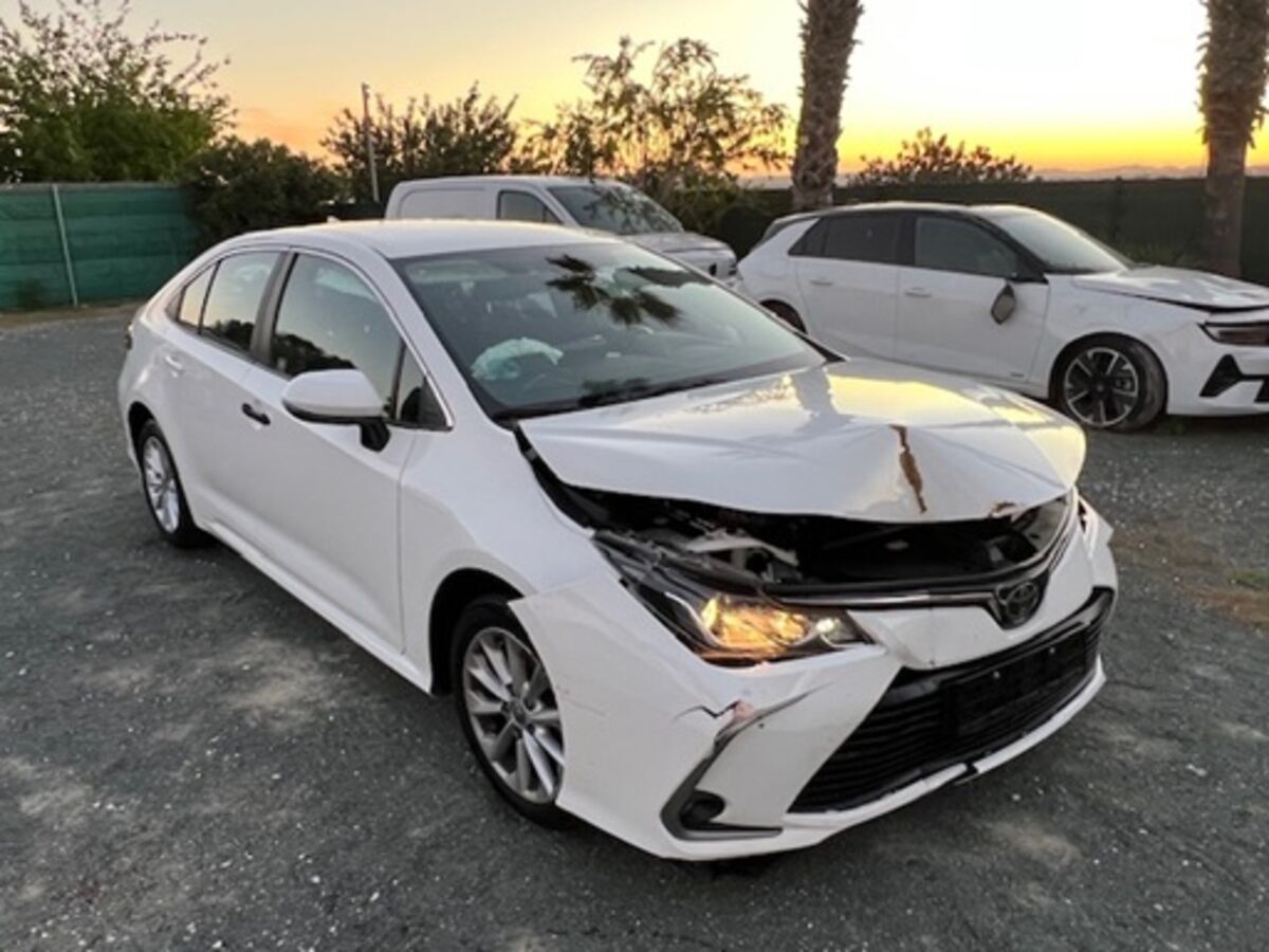 Miniatura Toyota Corolla 2023 Torrevieja (alicante) 18