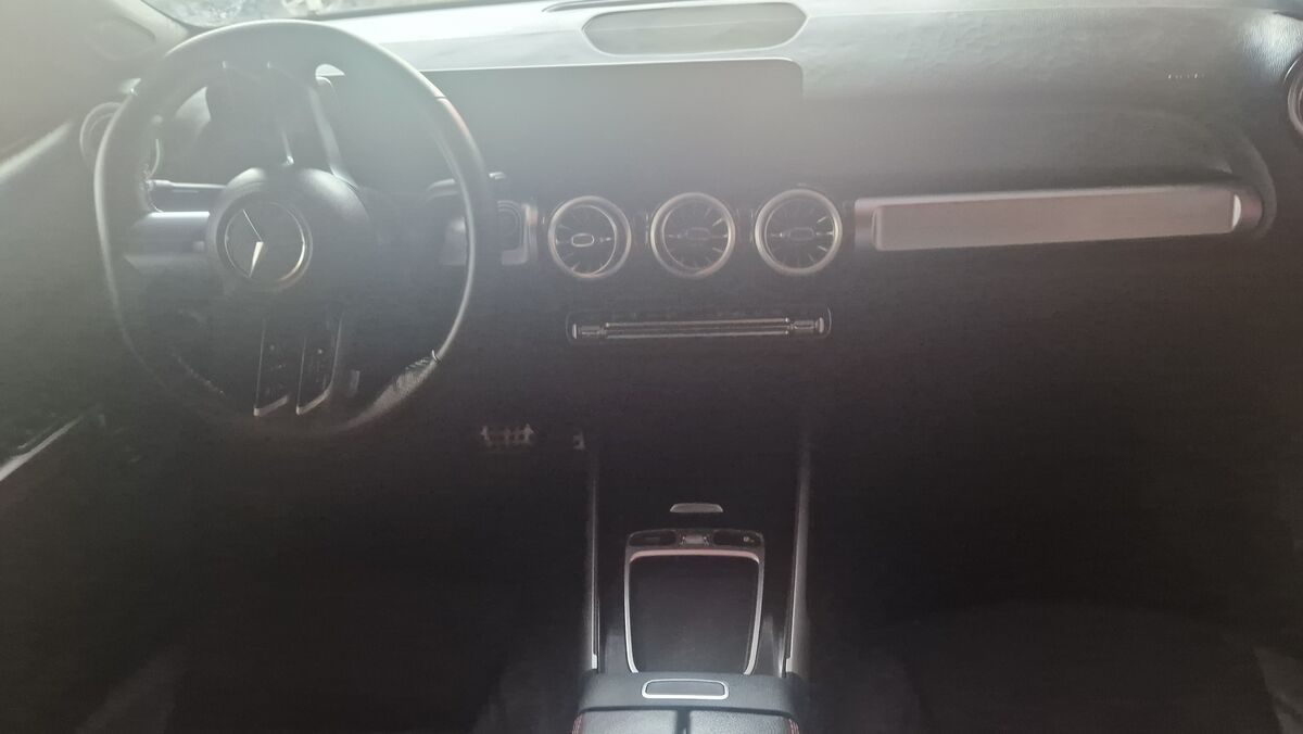 Miniatura Mercedes-Benz GLB 2024 Mercedes GLB 200 2024 INUNDADO 10