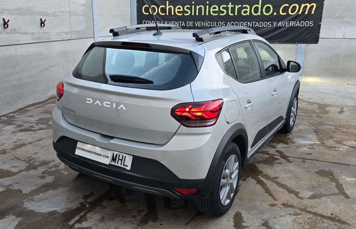 Miniatura Dacia Sandero 2023 Dacia Sandero Stepway Expression TCe 90 CV 2023 8