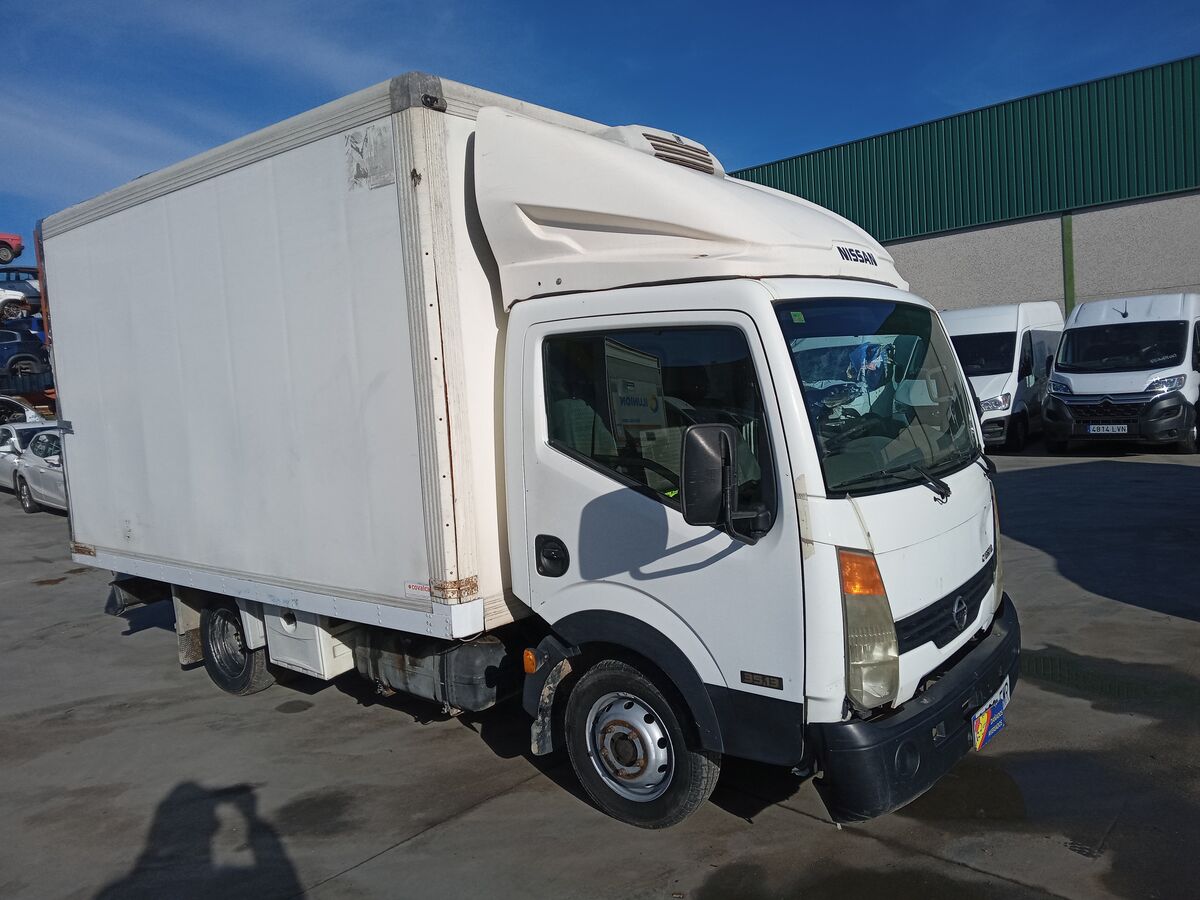 Miniatura Nissan Caravan 2007 CABSTAR 130CV 3