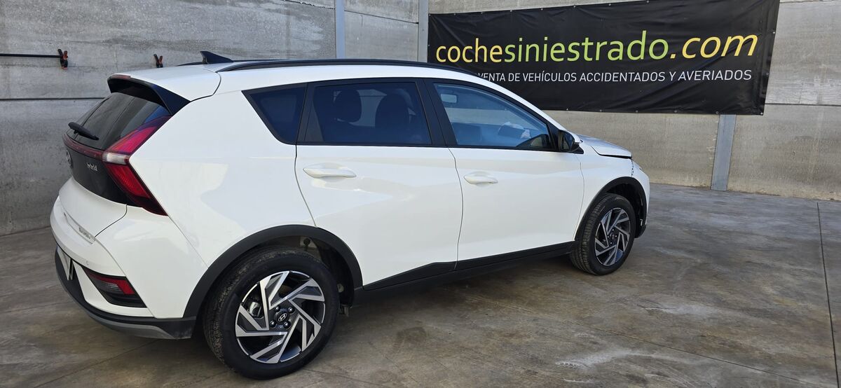 Miniatura Hyundai Bayon 2025 Hyundai Bayon Mild-Hybrid 100cv 6v ECO 2025 2