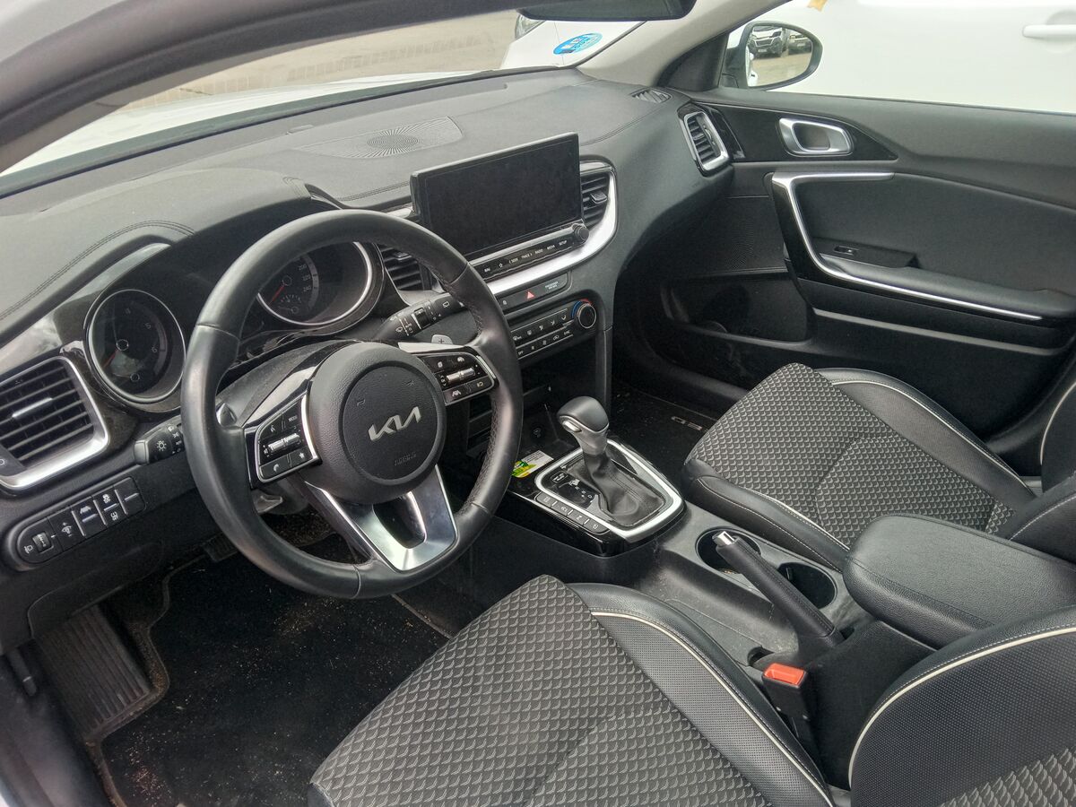 Miniatura Kia Ceed 2023 1.6 MHEV TECH 12