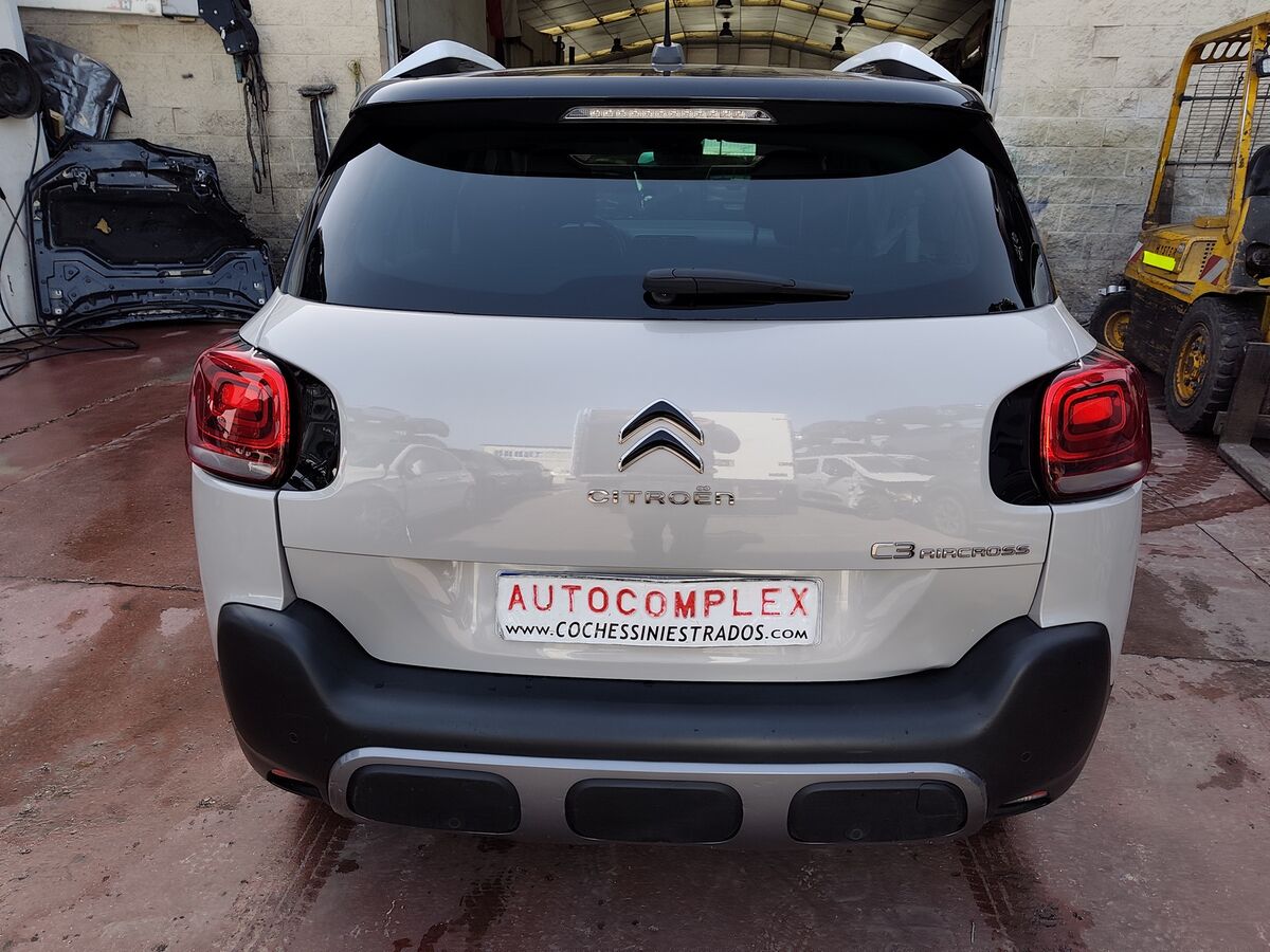 Miniatura Citroen C3 AirCross 2020 110CV 3