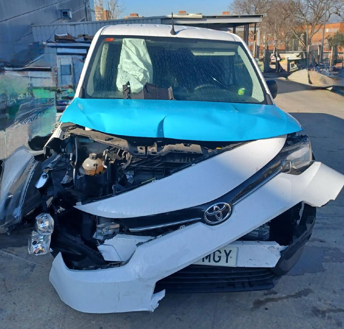 Miniatura Toyota ProAce City 2023 TOYOTA PROACE CITY AÑO 2023 CON GOLPE 1