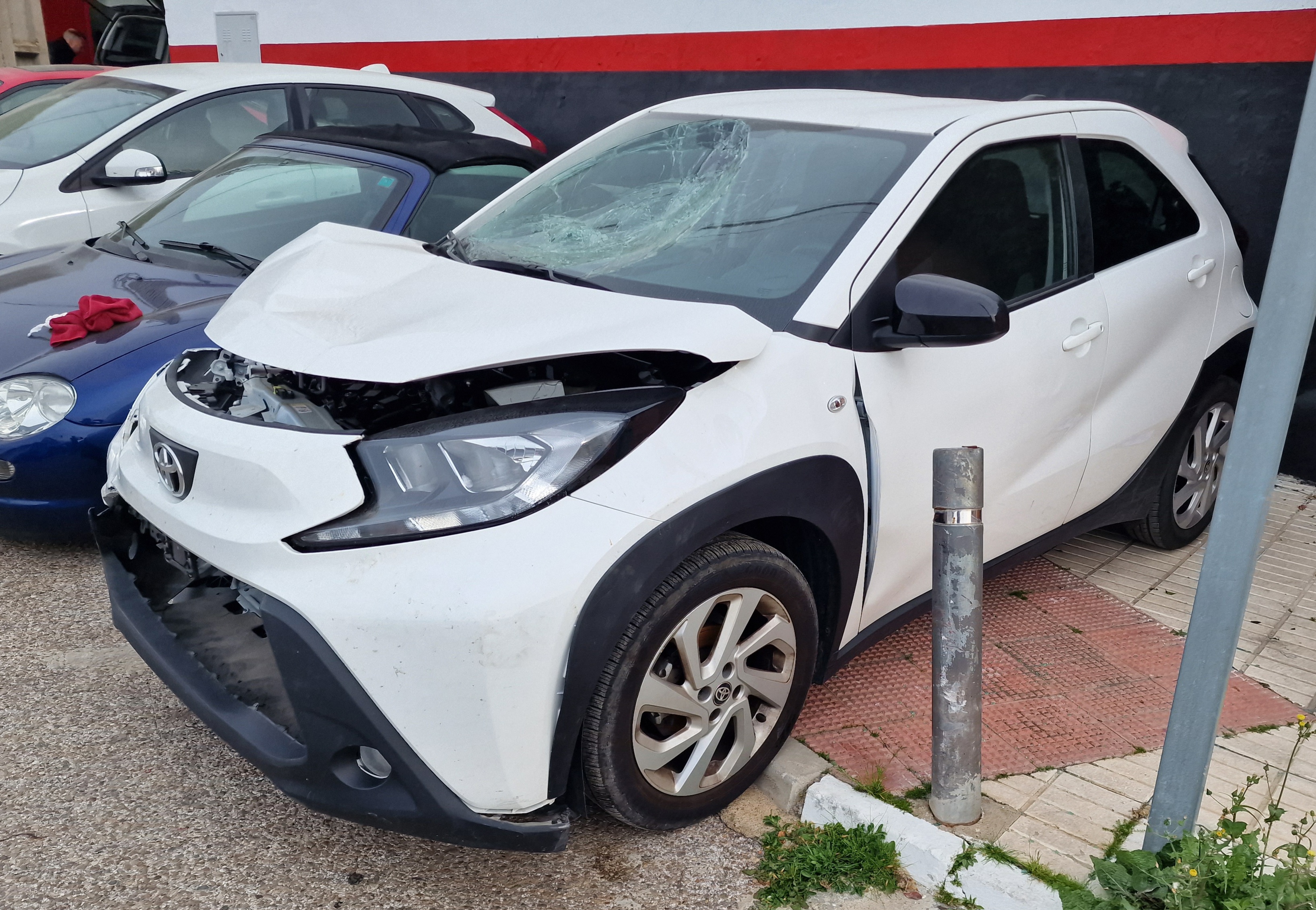 TOYOTA AYGO X AUTOMÁTICO 2022
