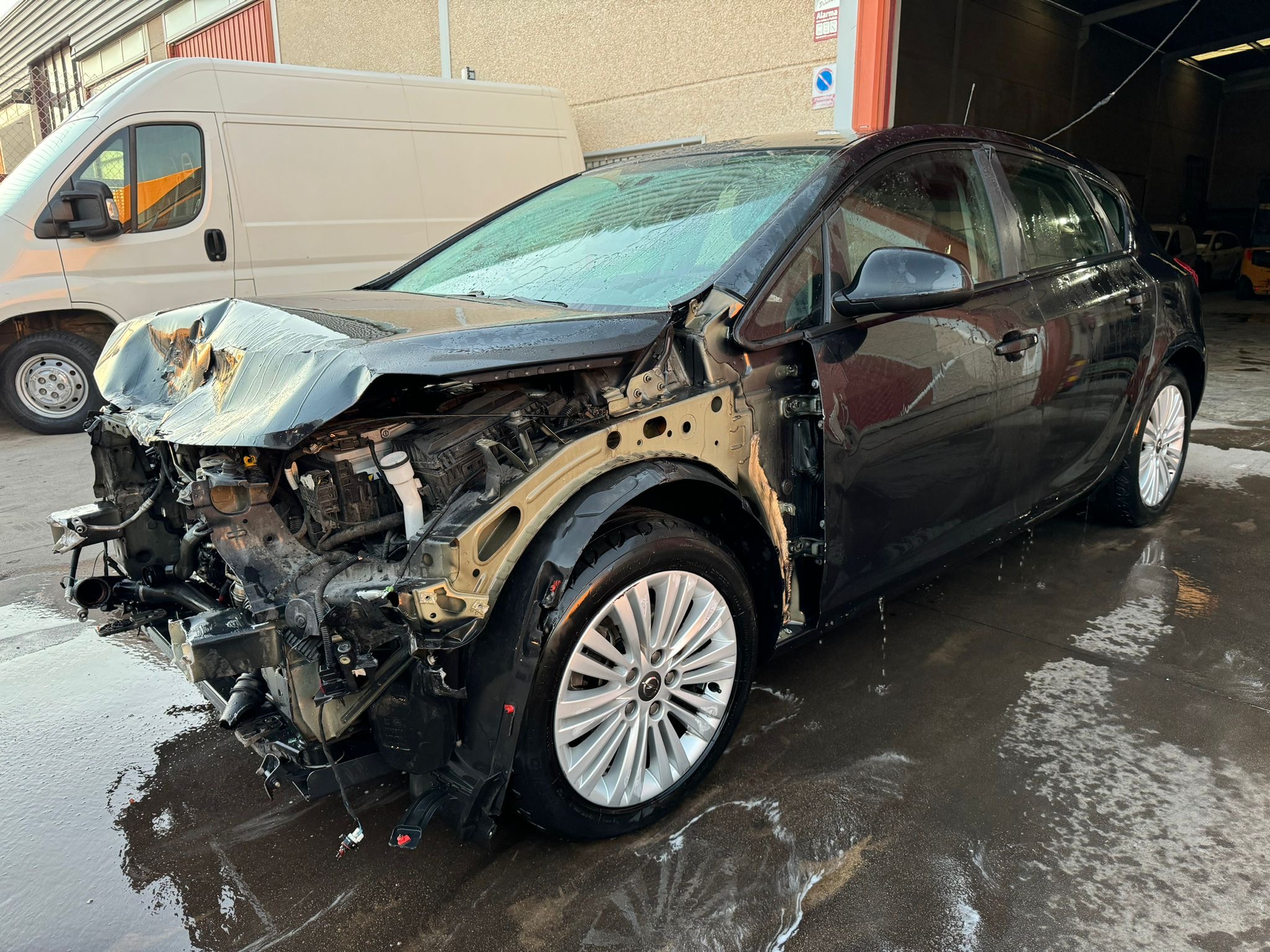 1.7 Cdti Año 2014 *** 1.390 € ***