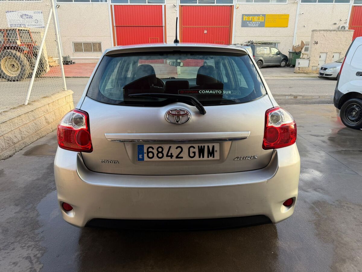 Miniatura Toyota Auris 2010 1.4 D4D Año 5/2010 *** 3.790 € *** 3