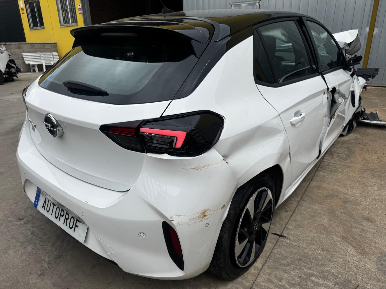 Opel Corsa-e GS BEV 50kWh 2023 ACCIDENTADO