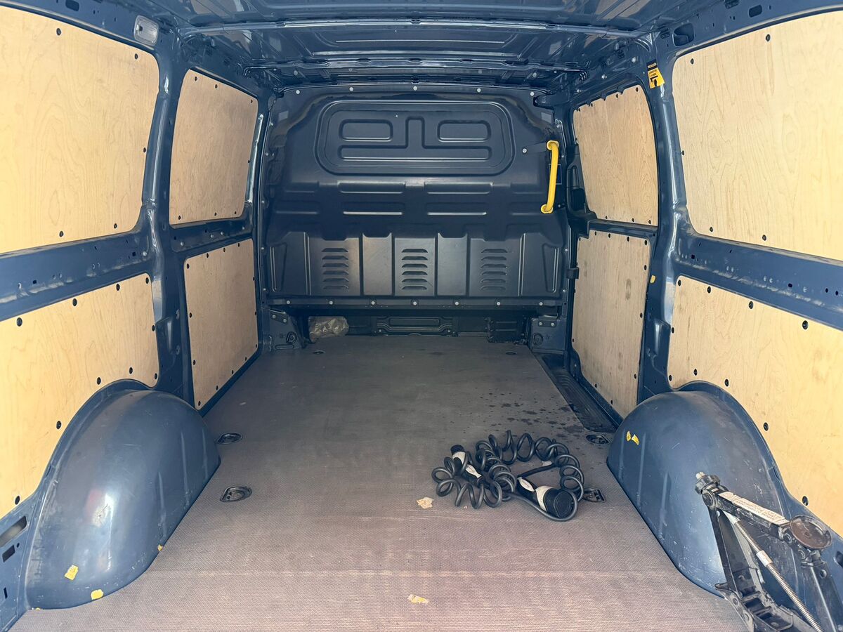 Miniatura Mercedes-Benz Vito 2020 eVito Electrica 70 Kw Año 12/2020 *** 11.990 € *** 6