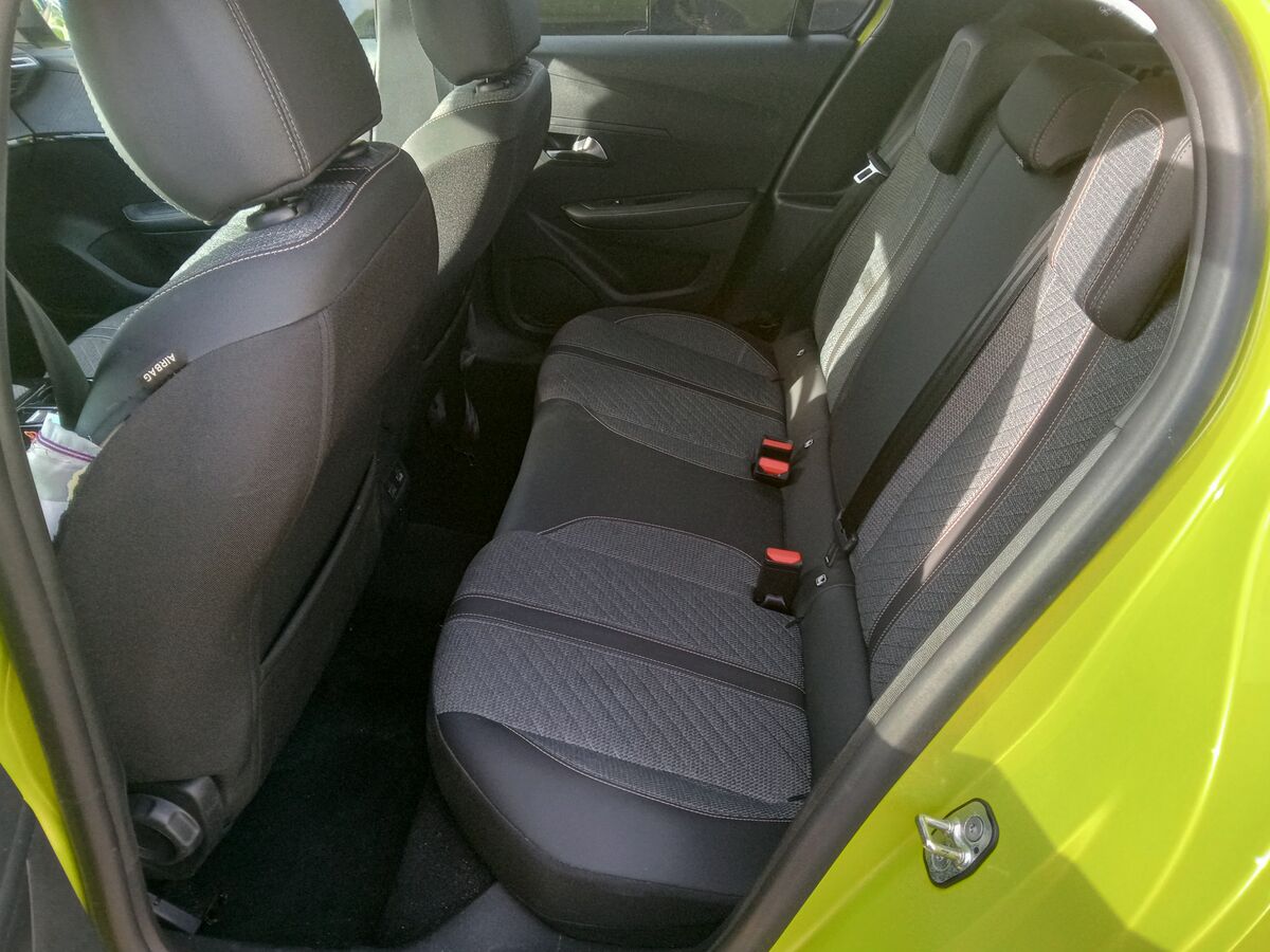 Miniatura Peugeot 208 2025 HYBRID 100CV EDCS 13