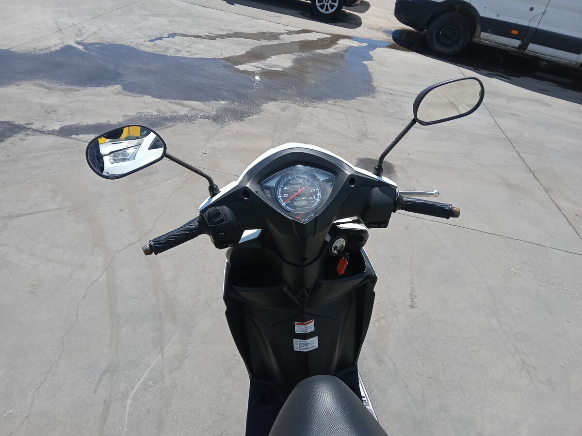 Miniatura Suzuki APV 2020 ADRESS 110 7