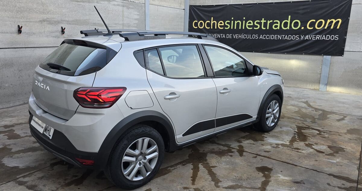 Miniatura Dacia Sandero 2023 Dacia Sandero Stepway Expression TCe 90 CV 2023 6