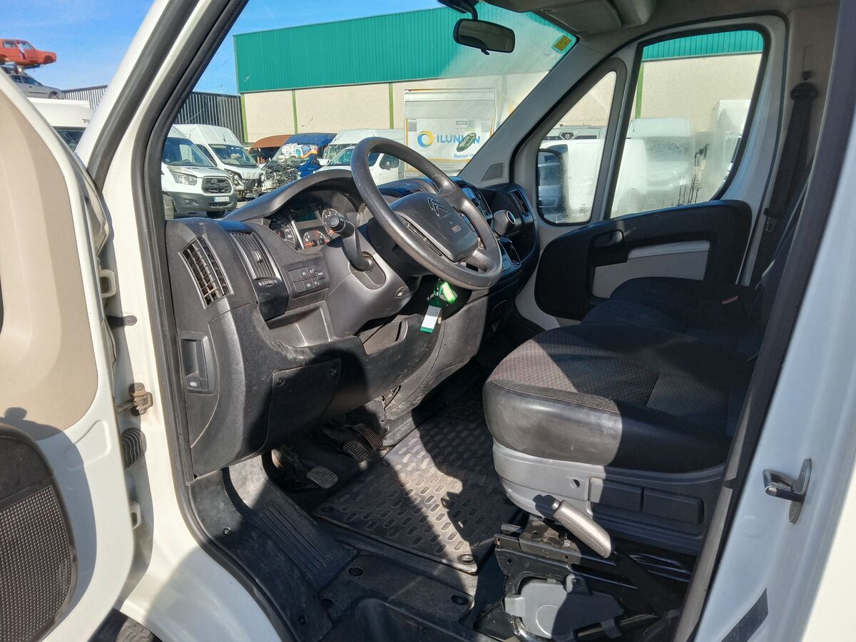 Miniatura Citroen ID 2018 JUMPER VOLQUETE 130CV 16