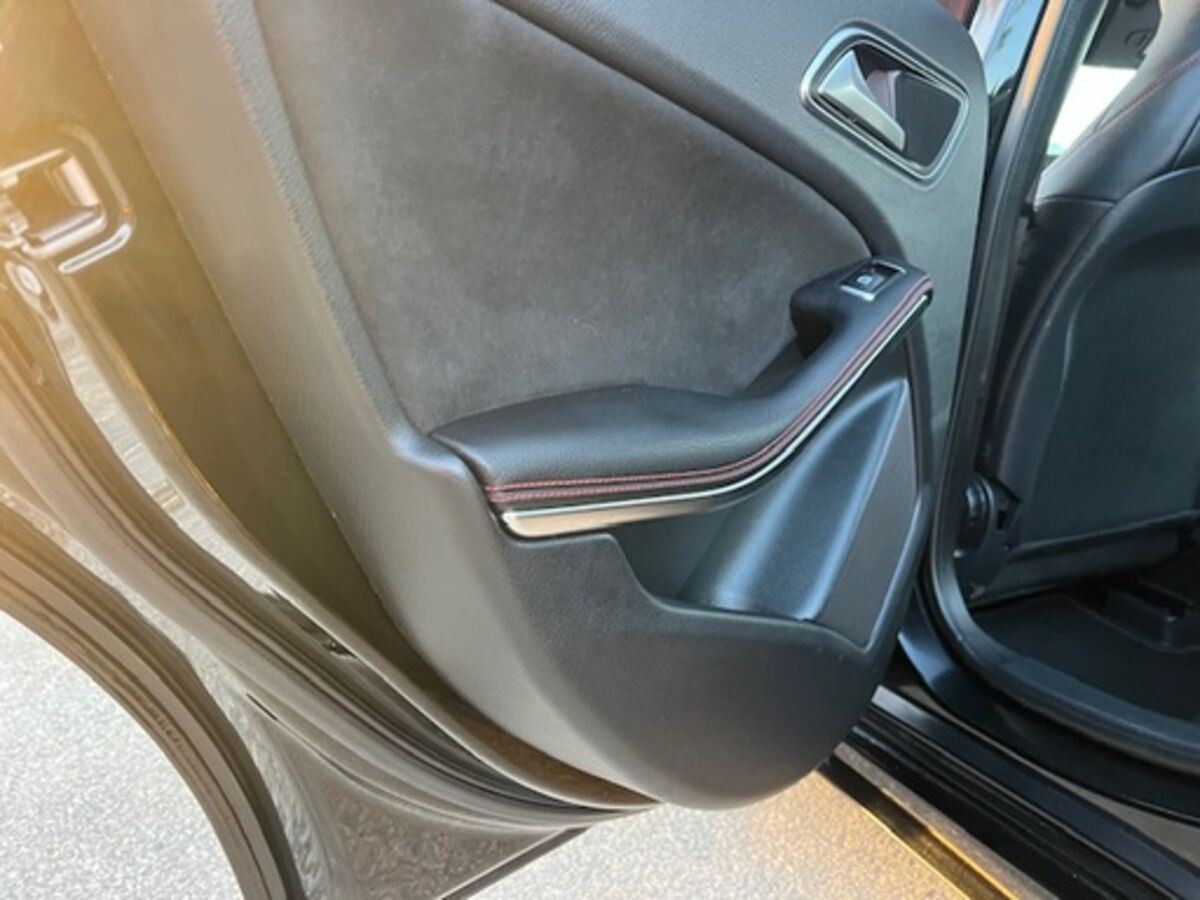 Miniatura Mercedes-Benz A-klasse 2018 Torrevieja (alicante) 10