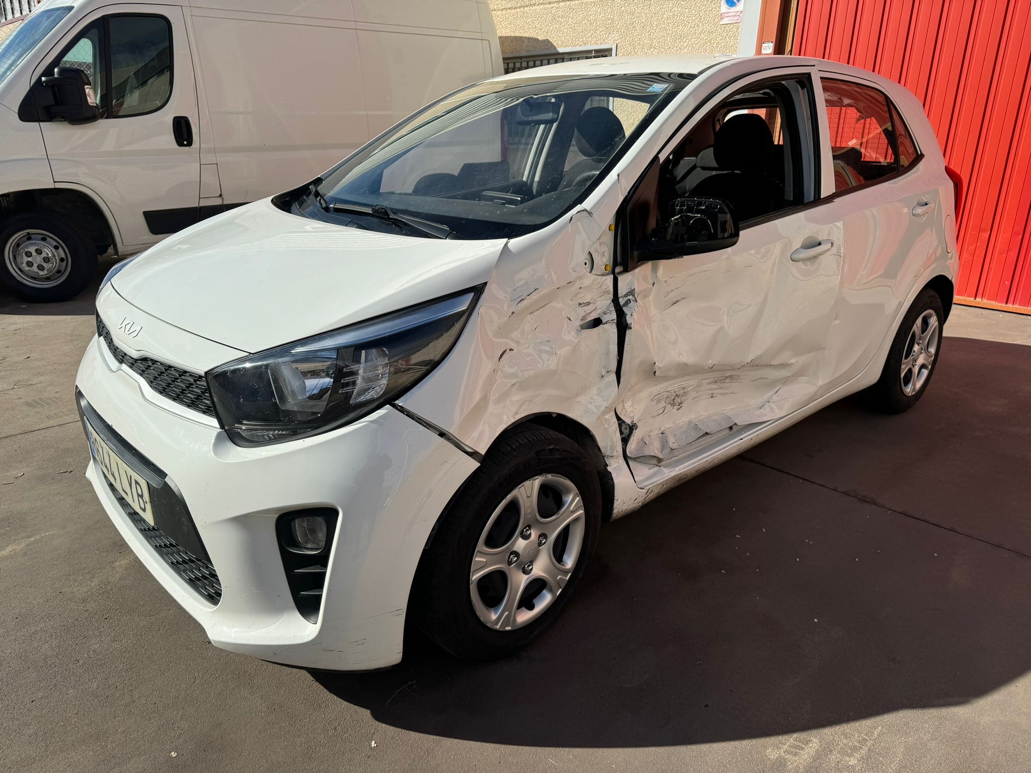 1.0 i Año 7/2022 *** 5.390 € ***